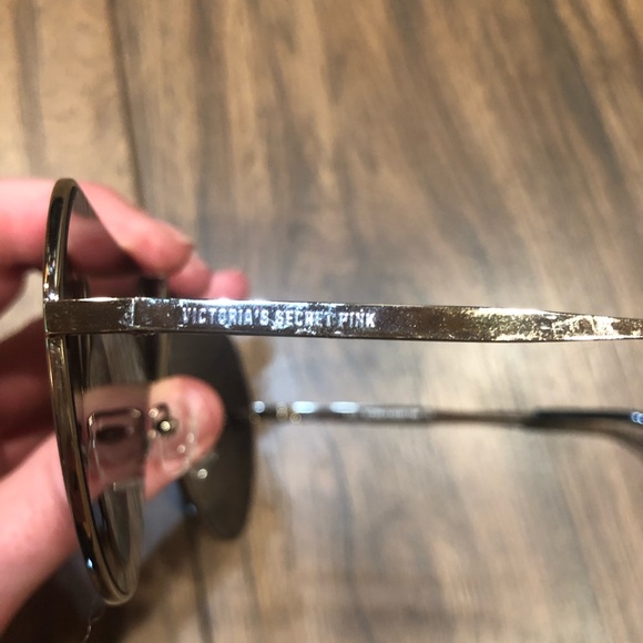 New Victoria’s Secret Pink Mirror Aviator Sunglasses PK0027 - Picture 9 of 10